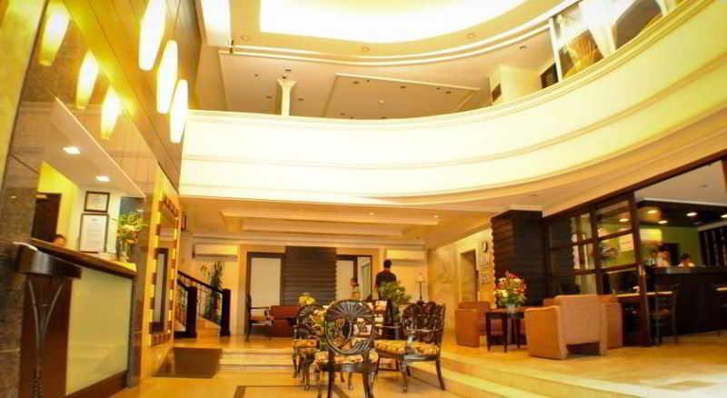 Fersal Hotel Malakas, Quezon City Εξωτερικό φωτογραφία