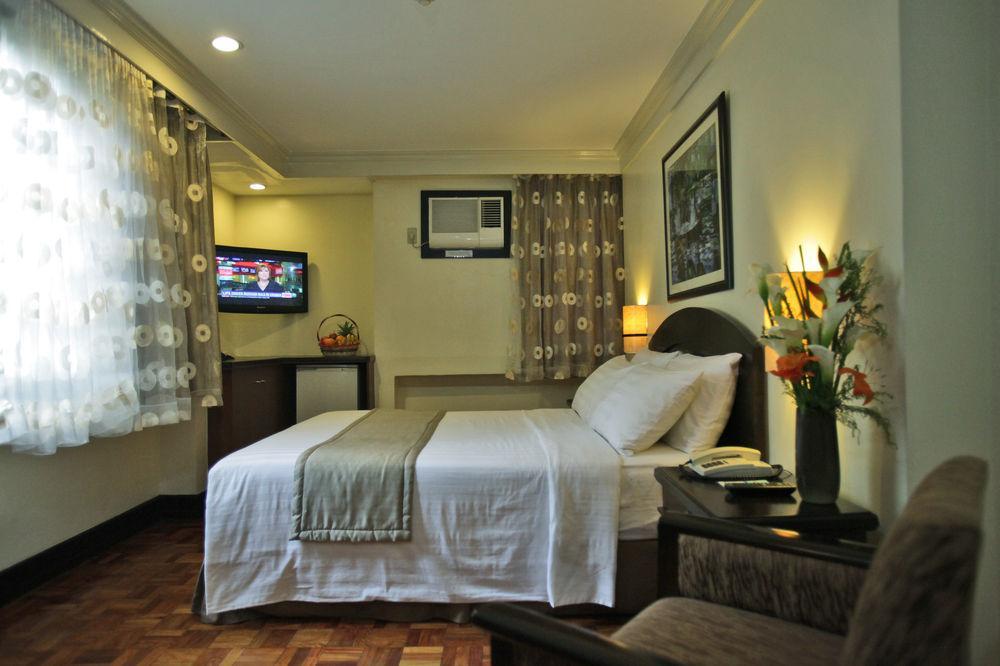 Fersal Hotel Malakas, Quezon City Εξωτερικό φωτογραφία