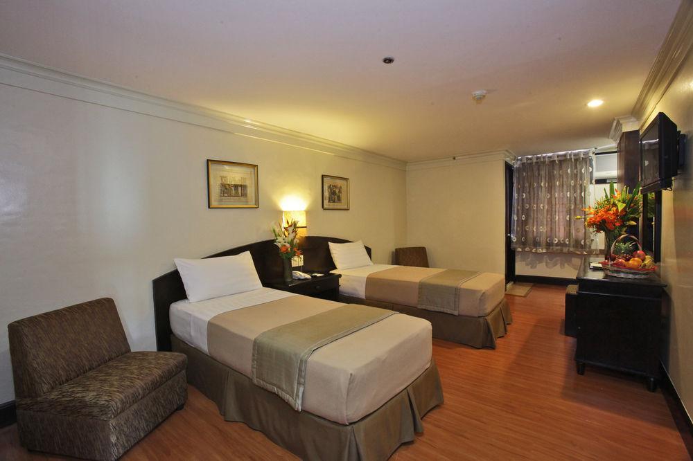 Fersal Hotel Malakas, Quezon City Εξωτερικό φωτογραφία