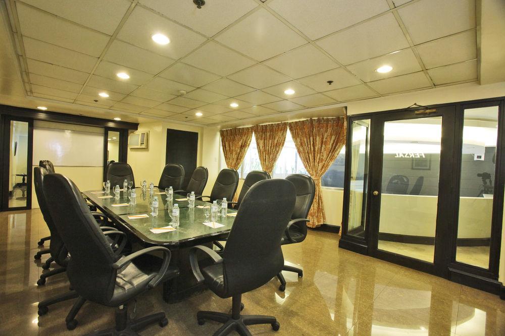Fersal Hotel Malakas, Quezon City Εξωτερικό φωτογραφία