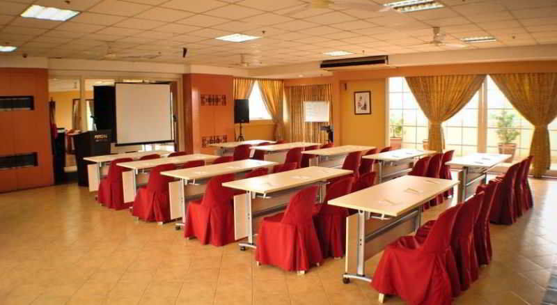 Fersal Hotel Malakas, Quezon City Εξωτερικό φωτογραφία