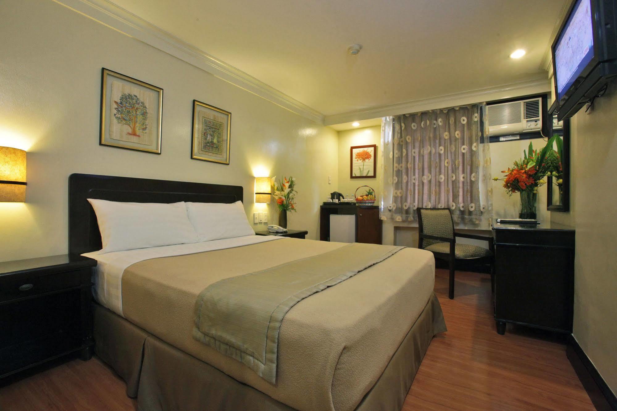 Fersal Hotel Malakas, Quezon City Εξωτερικό φωτογραφία